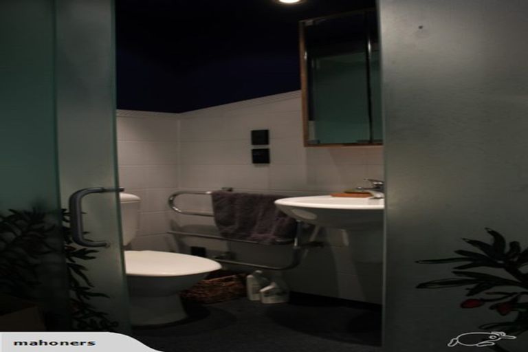 Photo of property in Qba Apartments, 2t/51 Webb Street, Mount Cook, Wellington, 6011