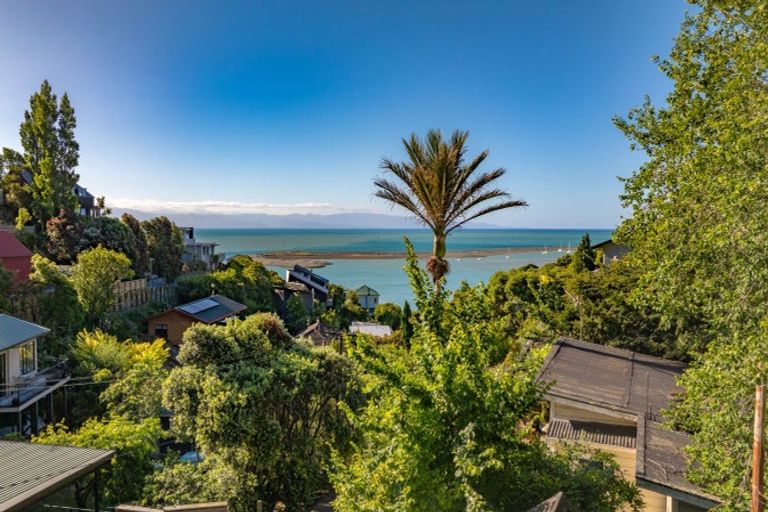 Photo of property in 35 Poynters Crescent, Stepneyville, Nelson, 7010