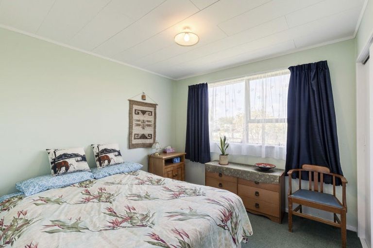 Photo of property in 12 Towai Street, Inglewood, 4330