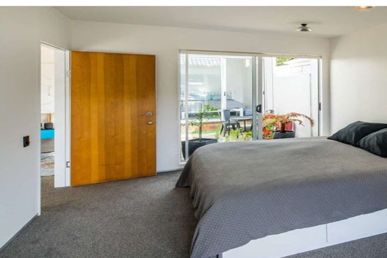 Photo of property in 14 Hanson Street, Mount Cook, Wellington, 6021