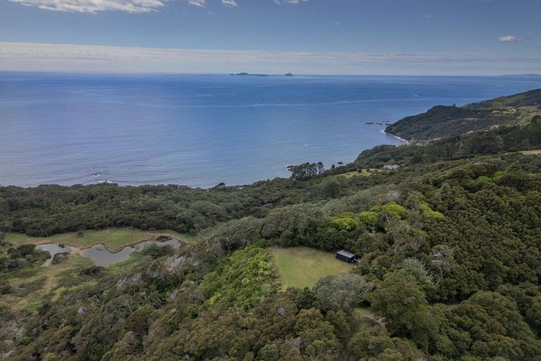 Photo of property in 425d Boat Harbour Road, Whenuakite, Whitianga, 3591