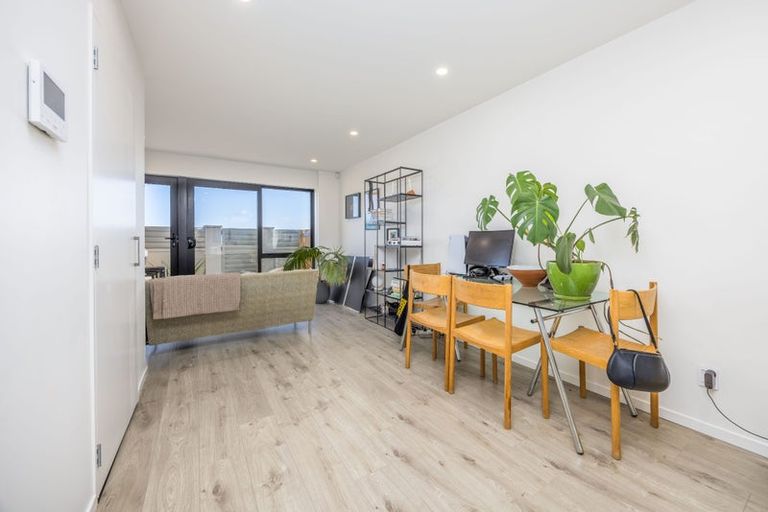 Photo of property in 10/1120 New North Road, Mount Albert, Auckland, 1025
