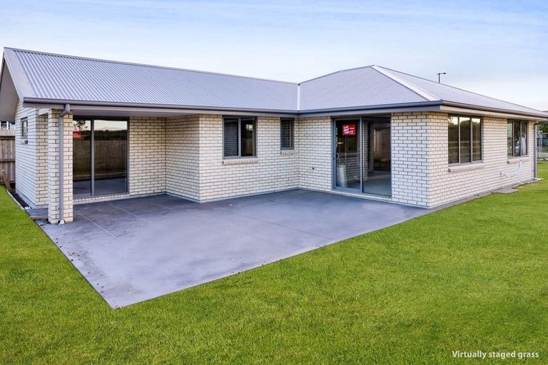 Photo of property in 4 Midsummer Avenue, Stratford, 4332