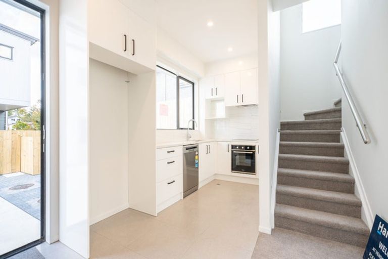 Photo of property in 55a Redwood Drive, Massey, Auckland, 0614