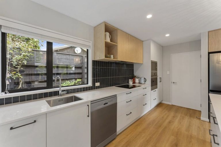 Photo of property in 28b Hamilton Avenue, Ilam, Christchurch, 8041