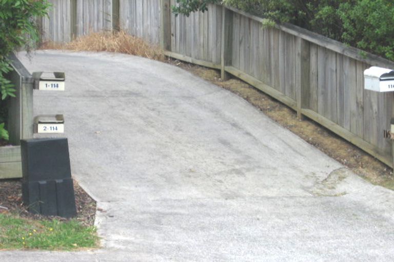 Photo of property in 1/114 Seaview Road, Glenfield, Auckland, 0629