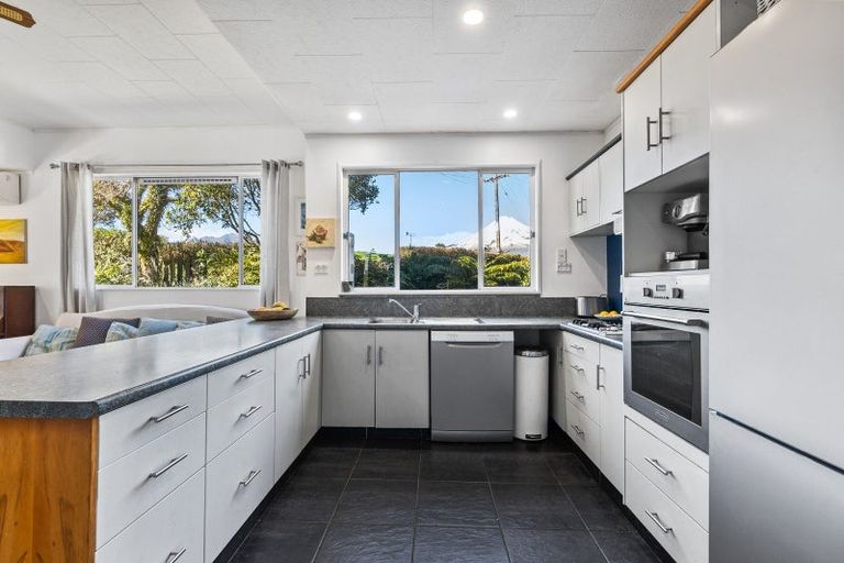 Photo of property in 194 Upper Newall Road, Newall, Warea, 4381