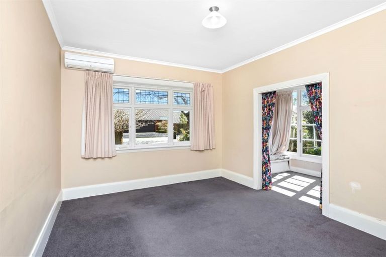 Photo of property in 6 Norwood Street, Beckenham, Christchurch, 8023