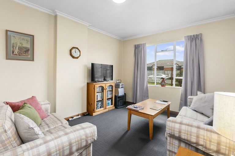 Photo of property in 1/182 Mornington Road, Kenmure, Dunedin, 9011