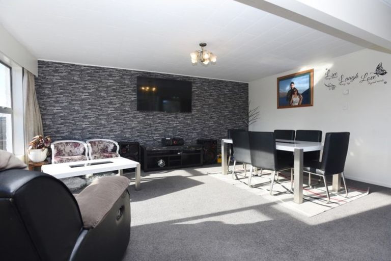 Photo of property in 198 Chelmsford Street, Waverley, Invercargill, 9810