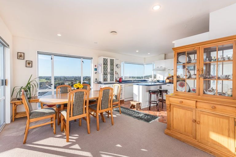 Photo of property in 5 Uldale Place, Westmorland, Christchurch, 8025