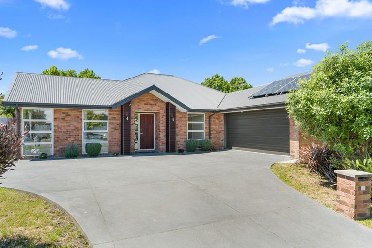 Photo of property in 37 Broken Run, Wigram, Christchurch, 8025