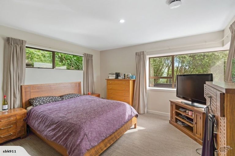 Photo of property in 2 Cannon Hill Crescent, Mount Pleasant, Christchurch, 8081