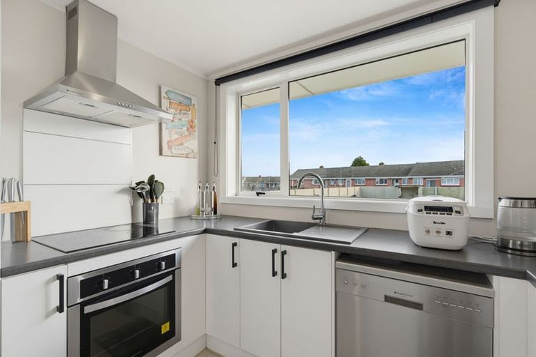Photo of property in 231 Conyers Street, Strathern, Invercargill, 9812