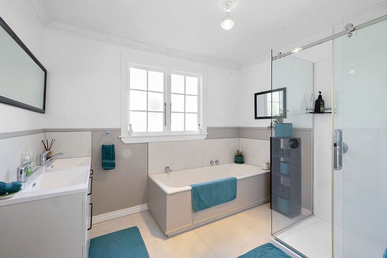 Photo of property in 1324 Egmont Road, Egmont Village, Inglewood, 4386