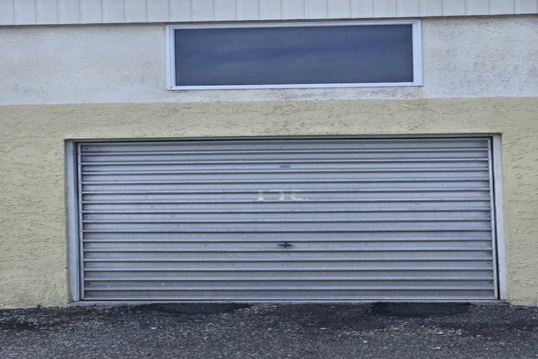 Photo of property in 17c York Street, Gonville, Whanganui, 4501