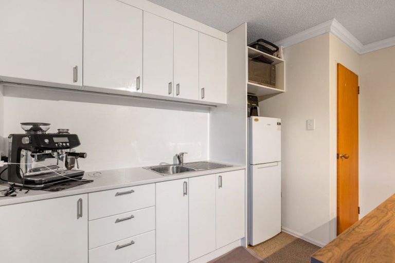 Photo of property in 153b Oceanbeach Road, Mount Maunganui, 3116