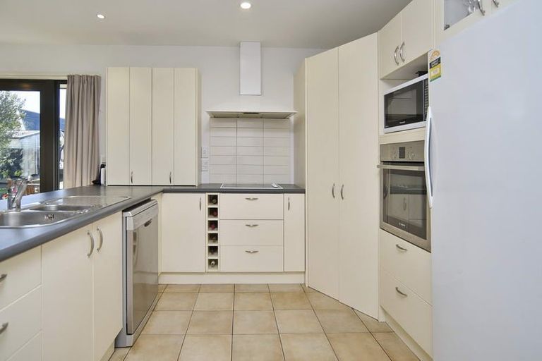 Photo of property in 9 Parkinson Place, Woodend, 7610