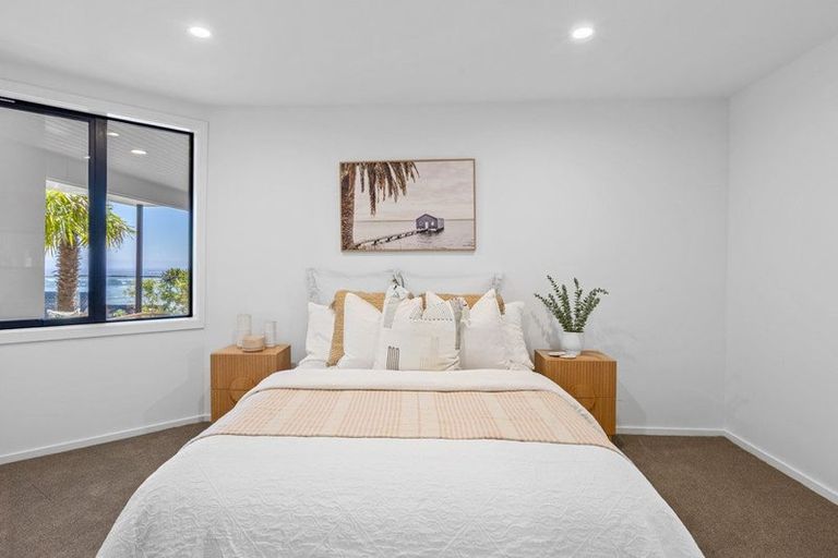 Photo of property in 28 Panorama Road, Clifton, Christchurch, 8081