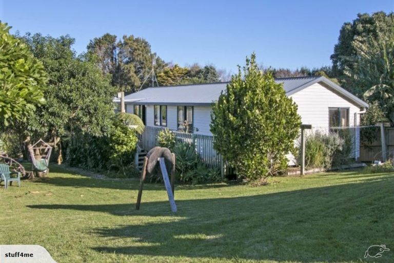 Photo of property in 4 Koutunui Road, Athenree, Katikati, 3177