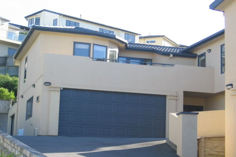 Photo of property in 26 Derry Hill, Churton Park, Wellington, 6037