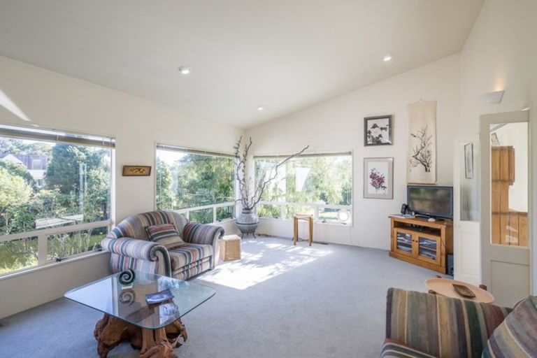 Photo of property in 43 Langdale Avenue, Paraparaumu, 5032