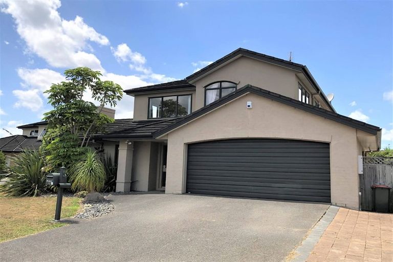 Photo of property in 20 Fergy Crescent, Wattle Downs, Auckland, 2103