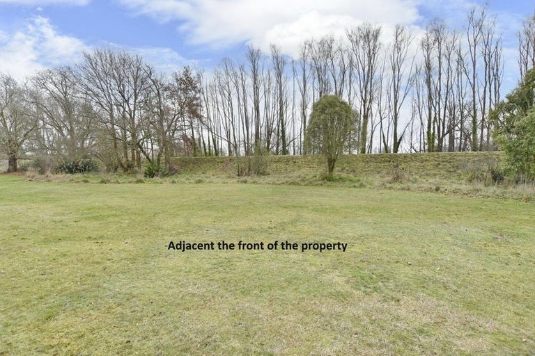 Photo of property in 6 Geisha Road, Waikuku, Rangiora, 7473