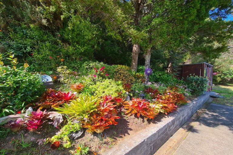 Photo of property in 1510 Long Bay Road, Coromandel, 3506