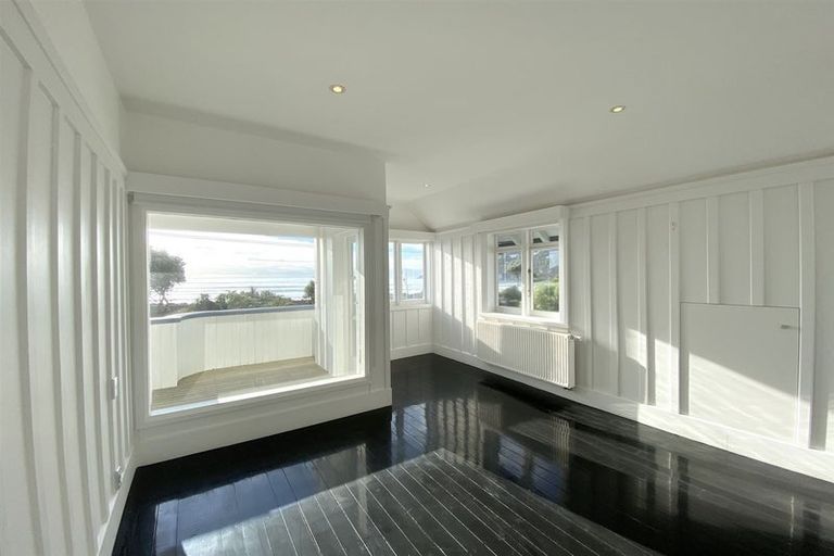 Photo of property in 100 Esplanade, Sumner, Christchurch, 8081