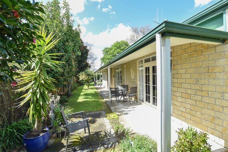 Photo of property in 87 Carlyle Street, Leamington, Cambridge, 3432