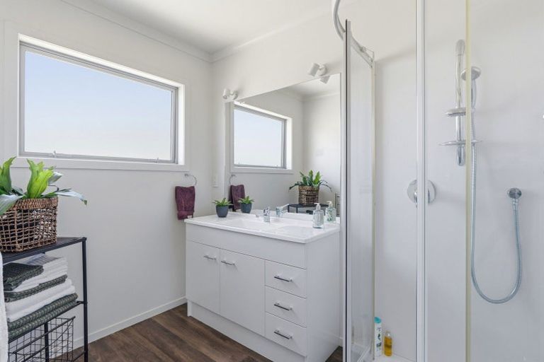 Photo of property in 38 Severn Street, Green Island, Dunedin, 9018