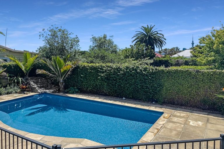 Photo of property in 123 Crummer Road, Grey Lynn, Auckland, 1021