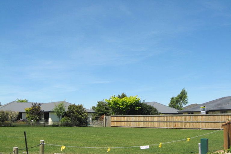 Photo of property in 48 Globe Bay Drive, Templeton, Christchurch, 8042