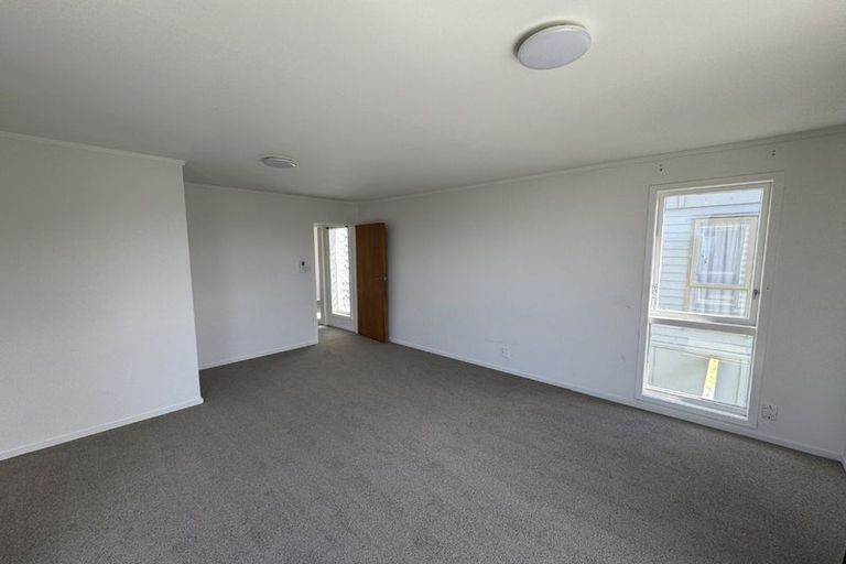 Photo of property in 1/51 Rajkot Terrace, Broadmeadows, Wellington, 6035