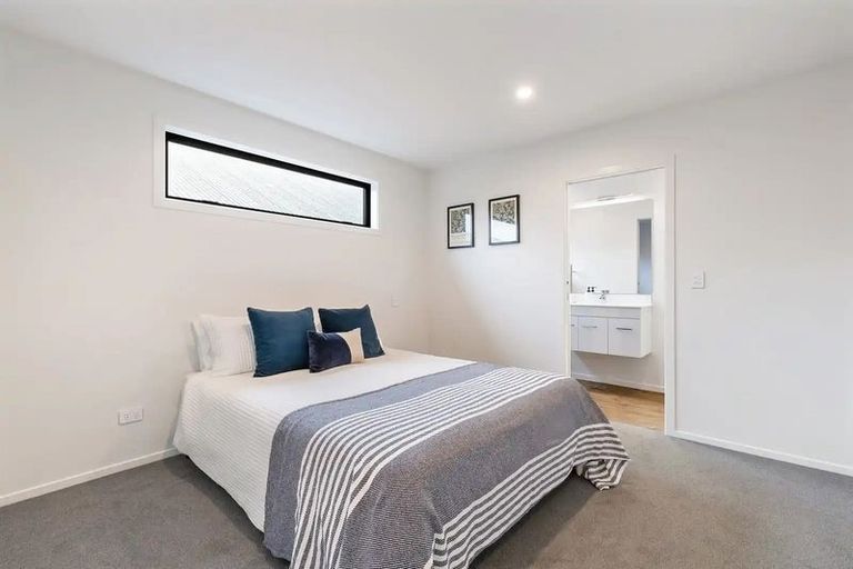 Photo of property in 50 Muster Road, Jacks Point, 9371