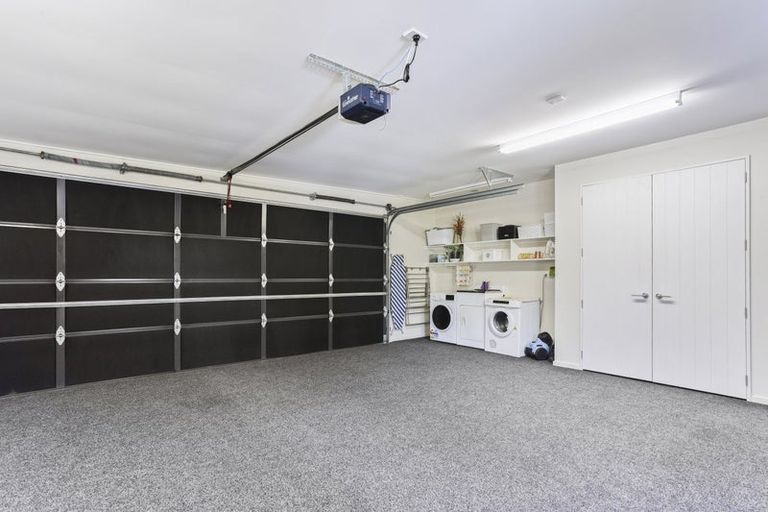 Photo of property in 20 Sandown Boulevard, Rangiora, 7400