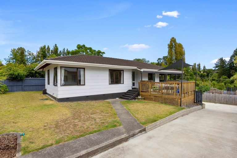 Photo of property in 11 Riley Place, Fitzroy, Hamilton, 3206