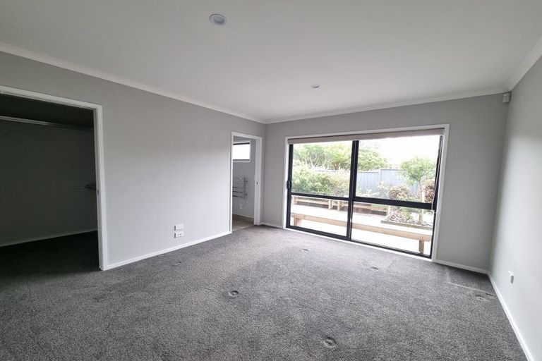 Photo of property in 114a Discovery Drive, Whitby, Porirua, 5024