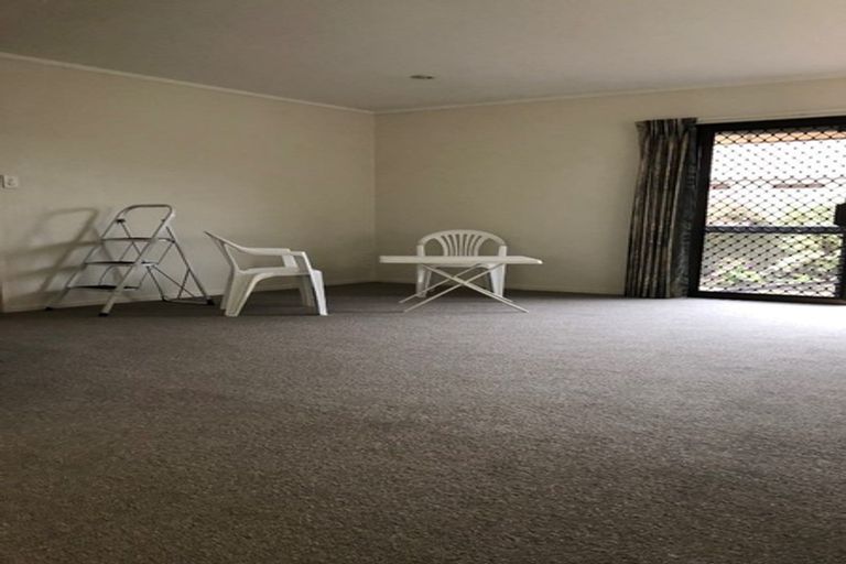 Photo of property in 2/413 Gloucester Street, Taradale, Napier, 4112