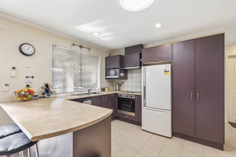 Photo of property in 13 Meachen Terrace, Waiuku, 2123