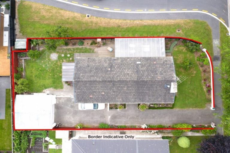 Photo of property in 14 Ramore Place, Redwood, Christchurch, 8051