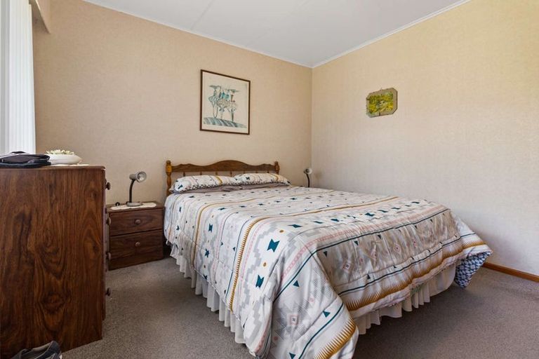 Photo of property in 47 Carlyle Street, Leamington, Cambridge, 3432