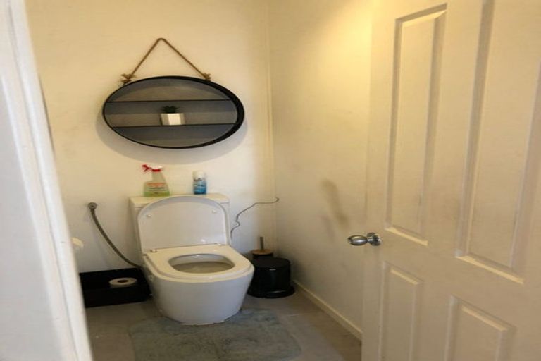 Photo of property in 9 Kent Road, Manurewa, Auckland, 2102