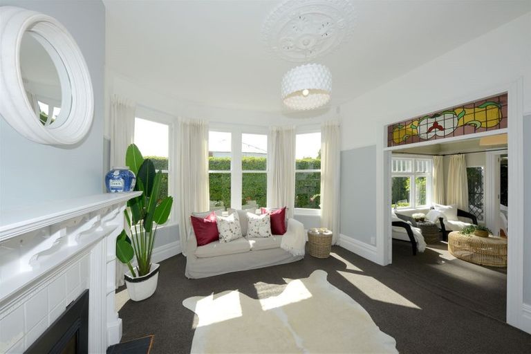 Photo of property in 14 Weston Road, St Albans, Christchurch, 8052