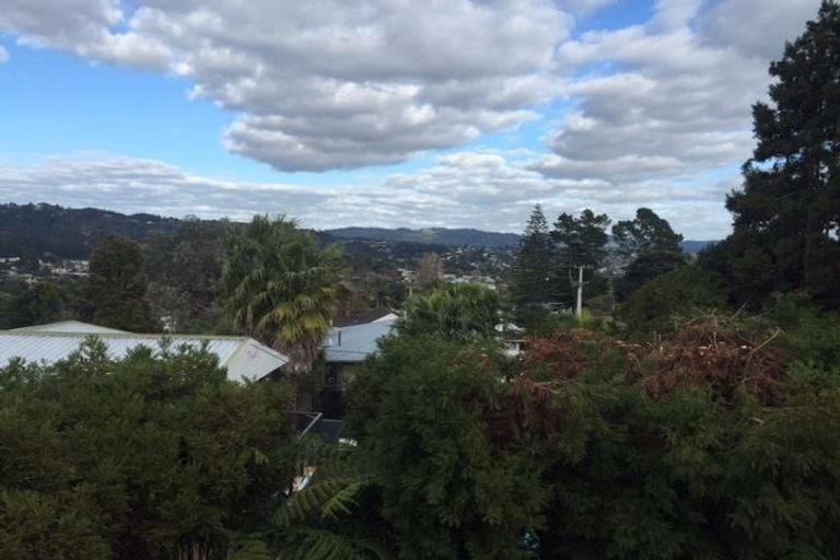 Photo of property in 227a Titirangi Road, Titirangi, Auckland, 0604