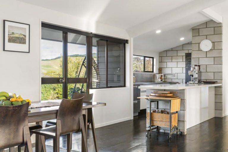 Photo of property in 16 Ranginui Road, Welcome Bay, Tauranga, 3112