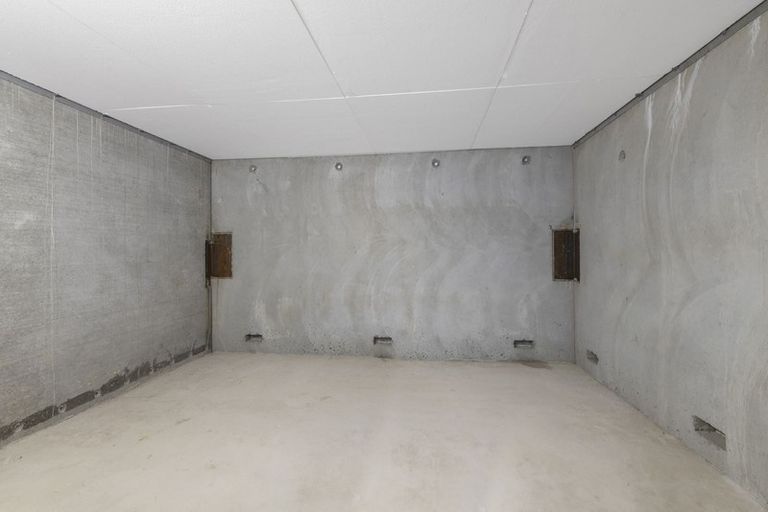 Photo of property in 5 Mary Dobson Way, Island Bay, Wellington, 6023