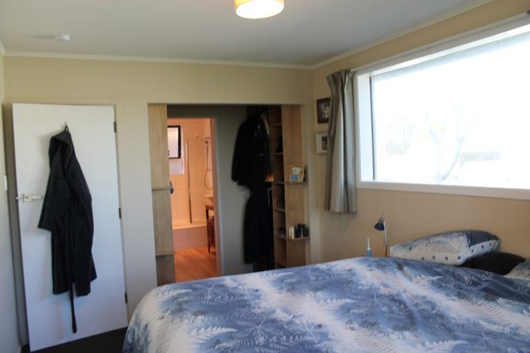 Photo of property in 68 Adamson Crescent, Glengarry, Invercargill, 9810