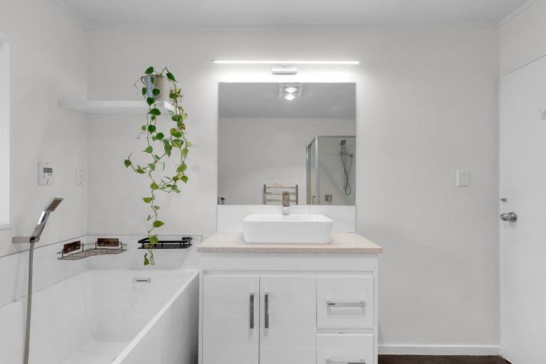 Photo of property in 1/3116 Ohaupo Road, Glenview, Hamilton, 3282